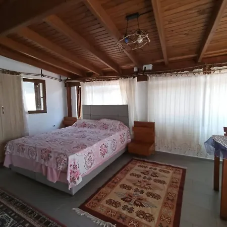 Kastaki Eviniz * Kaş